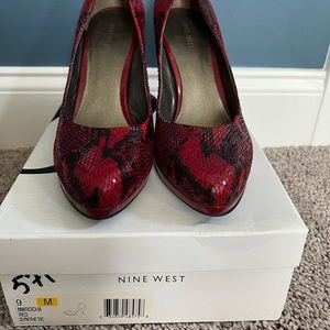 Nine West 9M Red Snakeskin heels